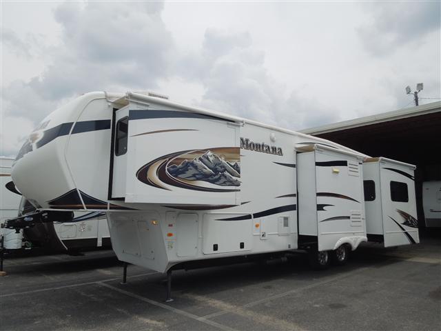 Used 2011 Keystone Montana 3615RE Fifth Wheel For Sale